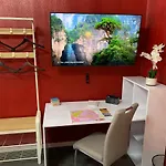 Exklusive Stadtwohnung Am Elbradweg: Best-preis-fewo Rathausblick 1 Fuer Max. 3 Pers. Inkl. Wlan, Prime Video & Self Check-in