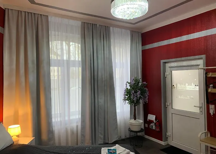 Exklusive Stadtwohnung Am Elbradweg: Best-preis-fewo Rathausblick 1 Fuer Max. 3 Pers. Inkl. Wlan, Prime Video & Self Check-in شقة فيتينبيرغ