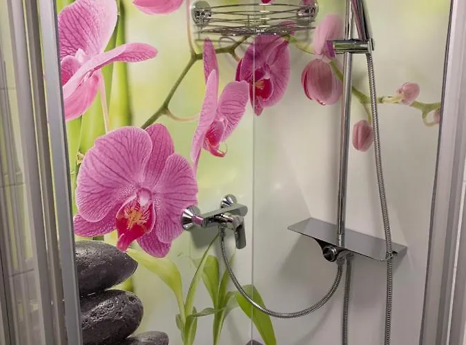 Exklusive Stadtwohnung Am Elbradweg: Best-preis-fewo Rathausblick 1 Für Max. 3 Pers. Inkl. Wlan, Prime Video&self Check-in