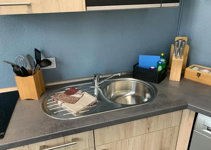 Exklusive Stadtwohnung Am Elbradweg: Best-preis-fewo Rathausblick 1 Für Max. 3 Pers. Inkl. Wlan, Prime Video&self Check-in Wittenberge